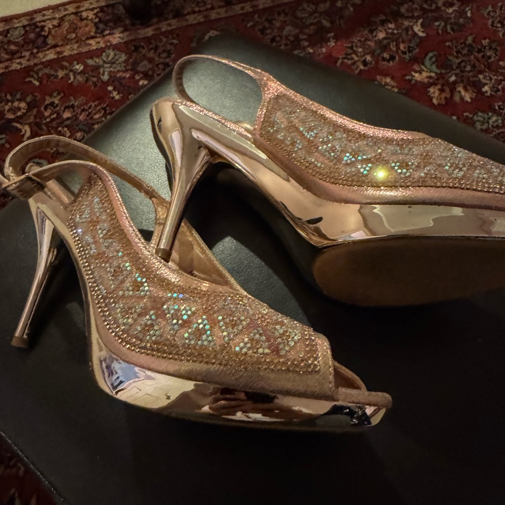 Heelys Shimmering Gold Slingback Heels